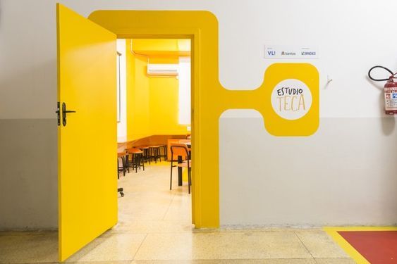 Màu sắc trong thiết kế nội thất trường học thân thiện với trẻ em