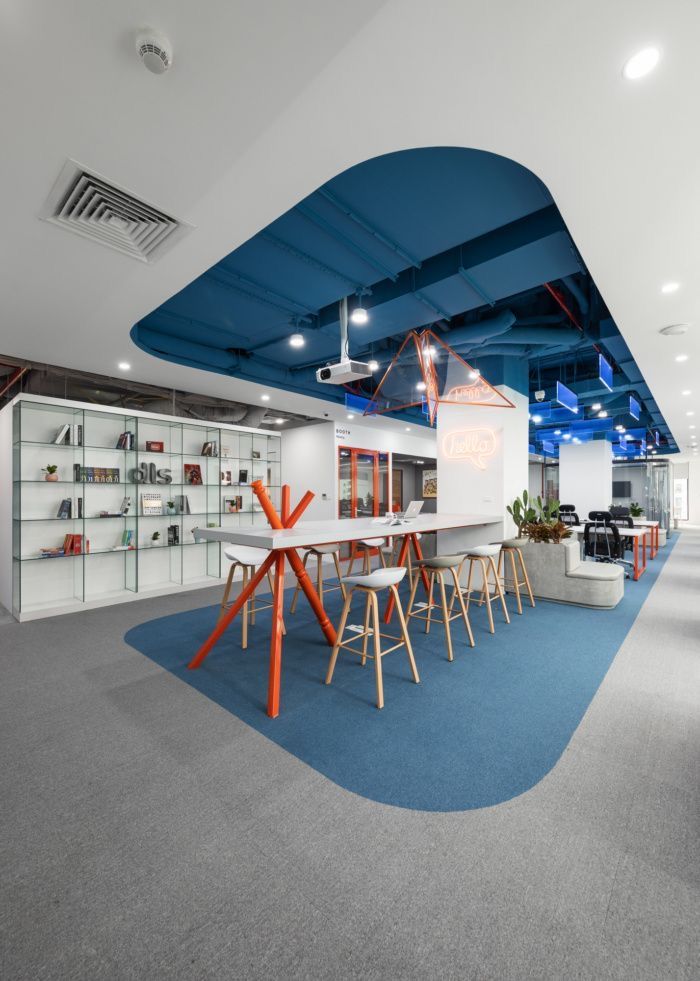 màu xanh dương thiết kế văn phòng 